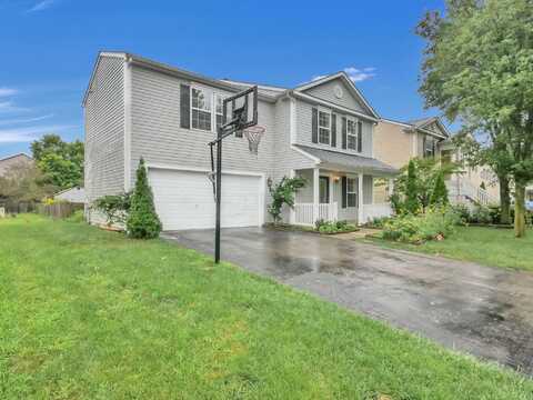 8203 Royal Elm Drive, Blacklick, OH 43004