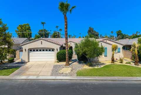 43501 Parkway Esplanade W, La Quinta, CA 92253
