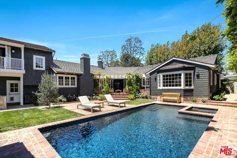 934 Amalfi Dr, Pacific Palisades, CA 90272