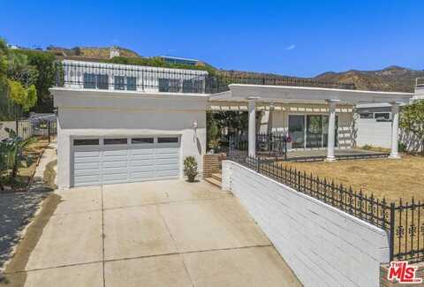 16647 Charmel Ln, Pacific Palisades, CA 90272
