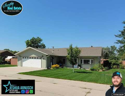 1818 East J, Torrington, WY 82240
