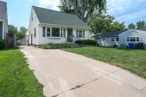 619 41st Street NE, Cedar Rapids, IA 52402