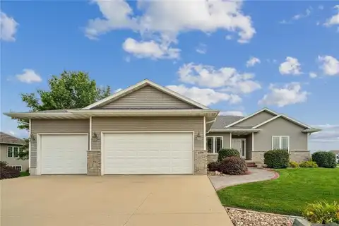 4390 McGowan Blvd, Marion, IA 52302