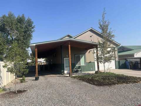 625 S 9th Street, Montrose, CO 81401
