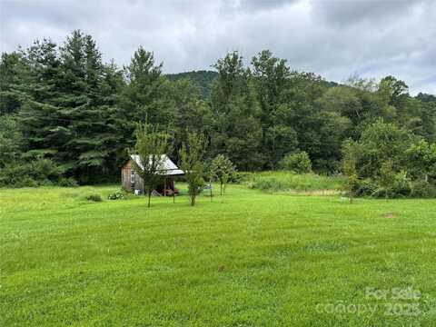 Fair Hollow Lane, Hendersonville, NC 28792