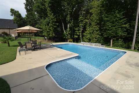 411 Moritz Road, Dallas, NC 28034