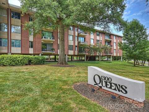 1300 Queens Road unit: 202, Charlotte, NC 28207