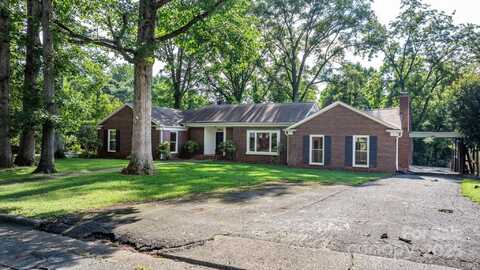1615 Brentwood Drive, Newton, NC 28658