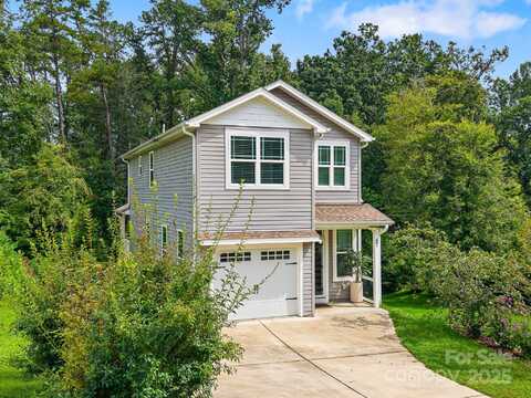57 Parrot Road, Candler, NC 28715