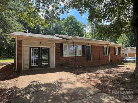 1502 Northwoods Drive, Kings Mountain, NC 28086