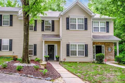 2208 Winthrop Chase Drive, Charlotte, NC 28212