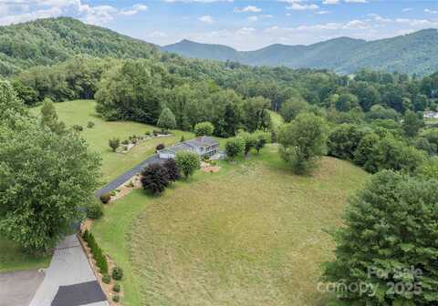 220 Grand View Lane, Burnsville, NC 28714