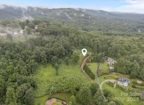 111 Stirling Lane, Hendersonville, NC 28791