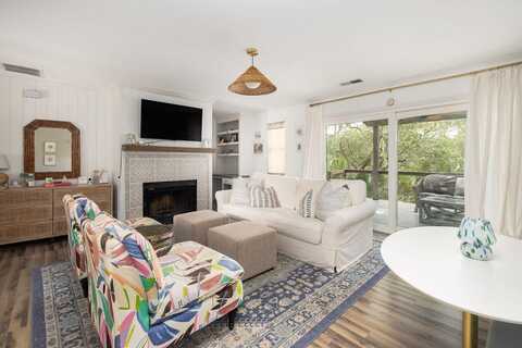 1037 Marsh Court Lane, Mount Pleasant, SC 29464