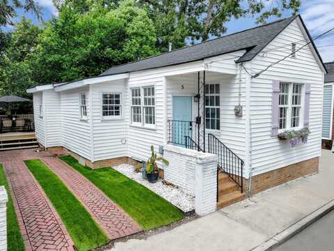 5 Carondolet Street, Charleston, SC 29403