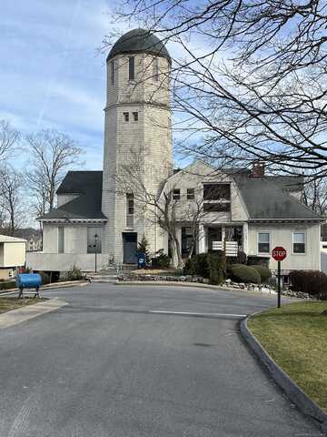 42 Lawson Lane, Ridgefield, CT 06877