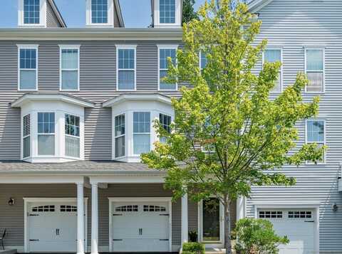 5 Brinscall Court, Danbury, CT 06810