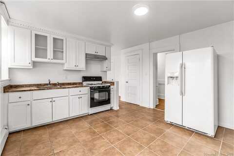 1220 State Street, Bridgeport, CT 06605