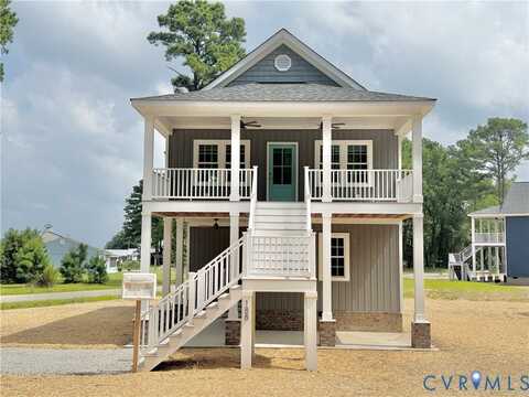 188 Marynetta Avenue, Deltaville, VA 23043