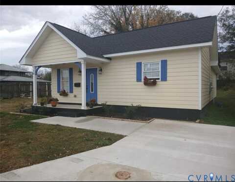 18 Walnut Lane, Petersburg, VA 23803