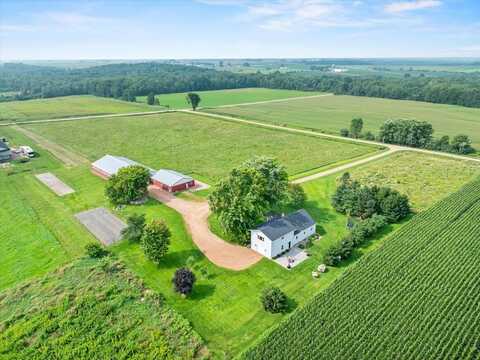 N10160 SPARROW AVENUE, Loyal, WI 54446