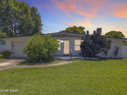 2051 Green Street, South Daytona, FL 32119