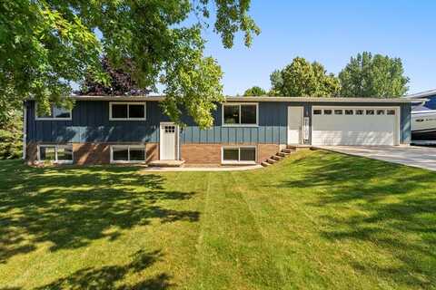 812 Belmar Pl, Sturgeon Bay, WI 54235