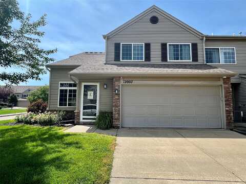 8610 Ep True Parkway unit: 12007, West Des Moines, IA 50266