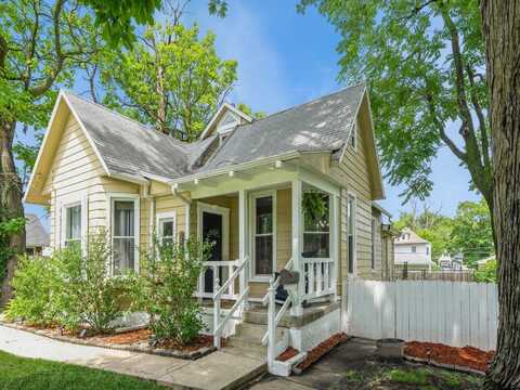 1903 Mondamin Avenue, Des Moines, IA 50314