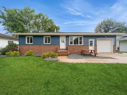 605 S Norris Street, Prairie City, IA 50228