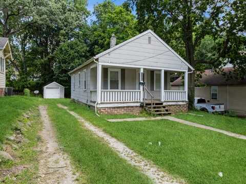 1105 Kirkwood Avenue, Des Moines, IA 50315