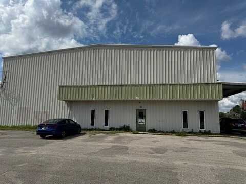 33 NW Jet Drive, Fort Walton Beach, FL 32548