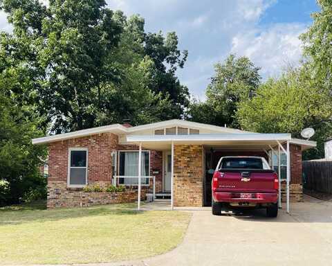 1814 E Oak, Enid, OK 73701