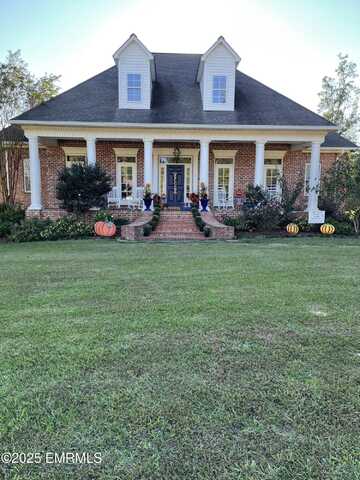 6441 Red Oak Drive, Bailey, MS 39320