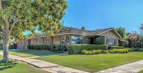 709 Alamos Avenue W, Fresno, CA 93705