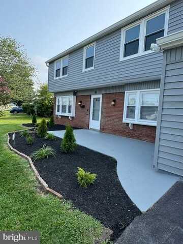 86 NEW CASTLE LANE, WILLINGBORO, NJ 08046