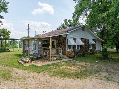 8100 Military RD, Lavaca, AR 72941