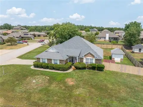 122 Pecan LN, Greenwood, AR 72936