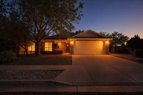 3409 JAL Place NW, Albuquerque, NM 87120