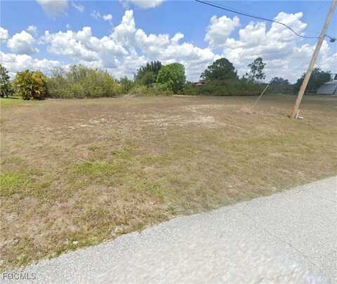 405 NE 17th Terrace, Cape Coral, FL 33909