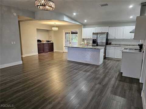 4100 4th Street SW, Lehigh Acres, FL 33976