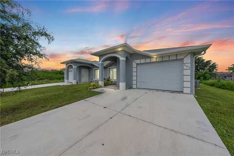 305-307 Hightower Avenue S, Lehigh Acres, FL 33973