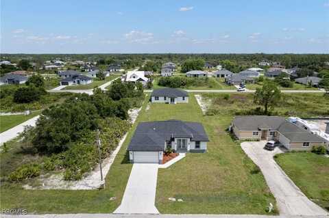 2817 22nd Street W, Lehigh Acres, FL 33971