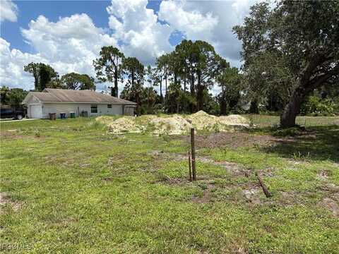 3738 Kemper Street, Fort Myers, FL 33905