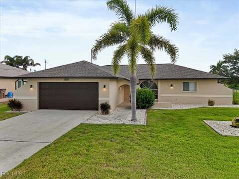 1005 SW 36th Terrace, Cape Coral, FL 33914