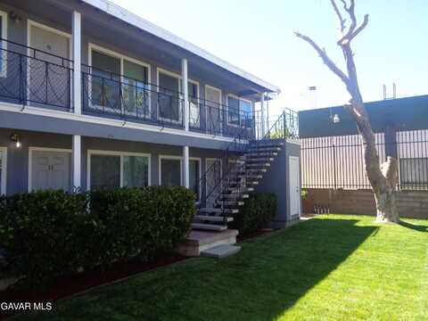 44254 Beech Avenue, Lancaster, CA 93534