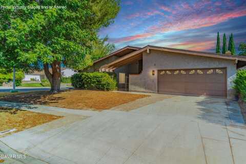 2653 End Court, Lancaster, CA 93536