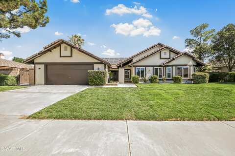 2527 Ryans Place, Lancaster, CA 93536