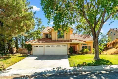 41820 Elk Run Lane, Quartz Hill, CA 93536