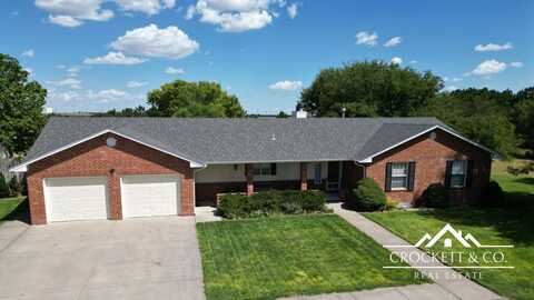 3850 N Bluestem Drive, Garden City, KS 67846